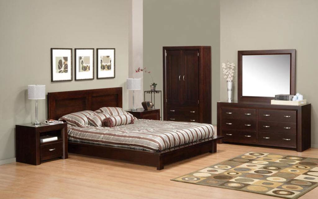 Solid Wood Furniture to Your Bedroom