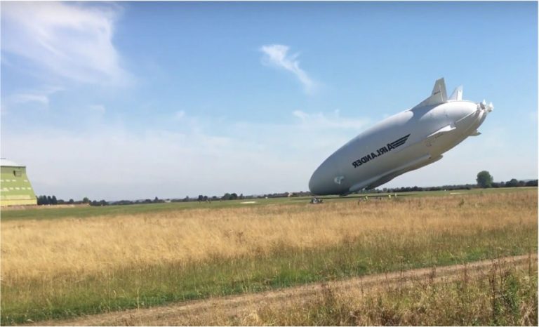 Airlander 10 Crash On Its Second Test Flight